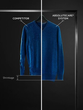 Porovnanie dvoch vlnených svetrov, na ktorých je zrejmé zrazenia a naopak žiadne zrazenie so systémom AEG AbsoluteCare®