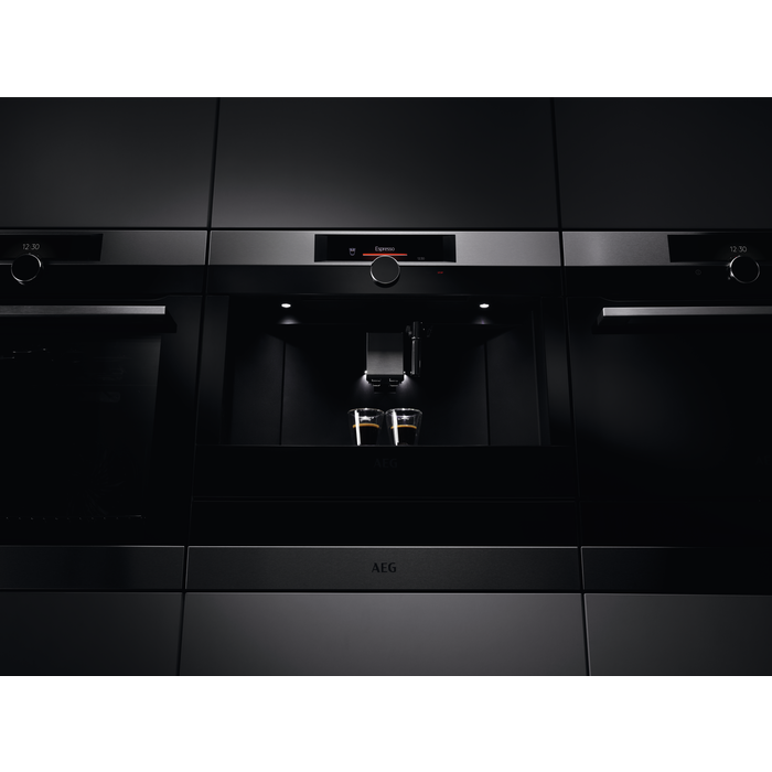AEG - Vstavané automaty na espresso - KKK994500M