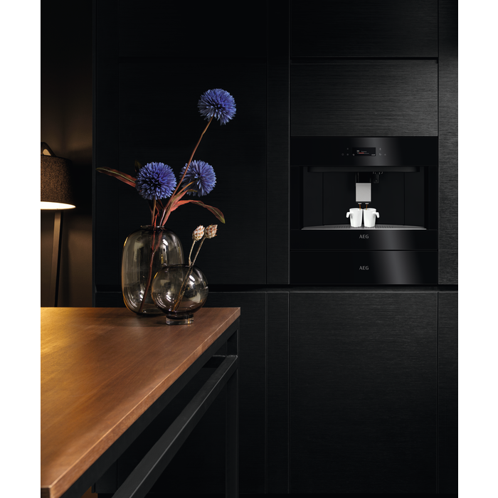 AEG - Vstavané automaty na espresso - KKB894500B