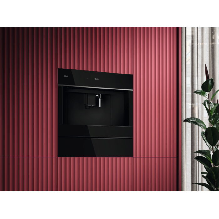 AEG - Vstavané automaty na espresso - TC8NK7B